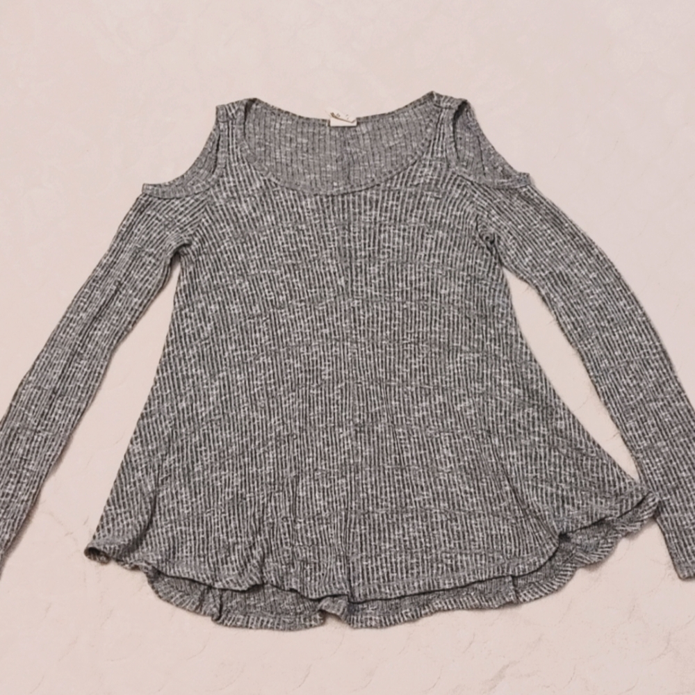 Cold Shoulder Shirt